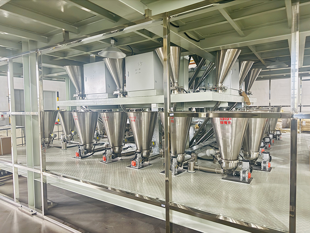 PVC metering mixing system